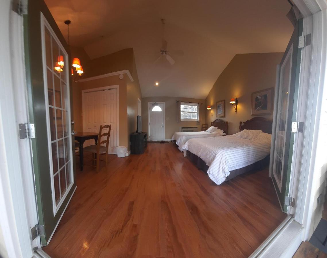 Burleigh Falls Inn Zewnętrze zdjęcie