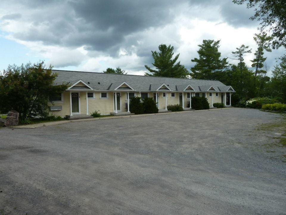 Burleigh Falls Inn Zewnętrze zdjęcie