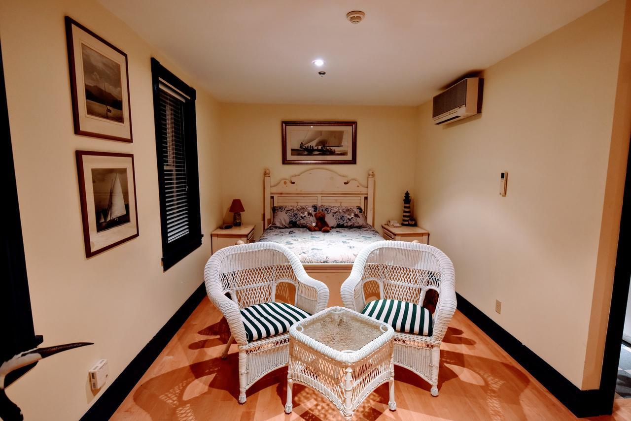 Burleigh Falls Inn Zewnętrze zdjęcie