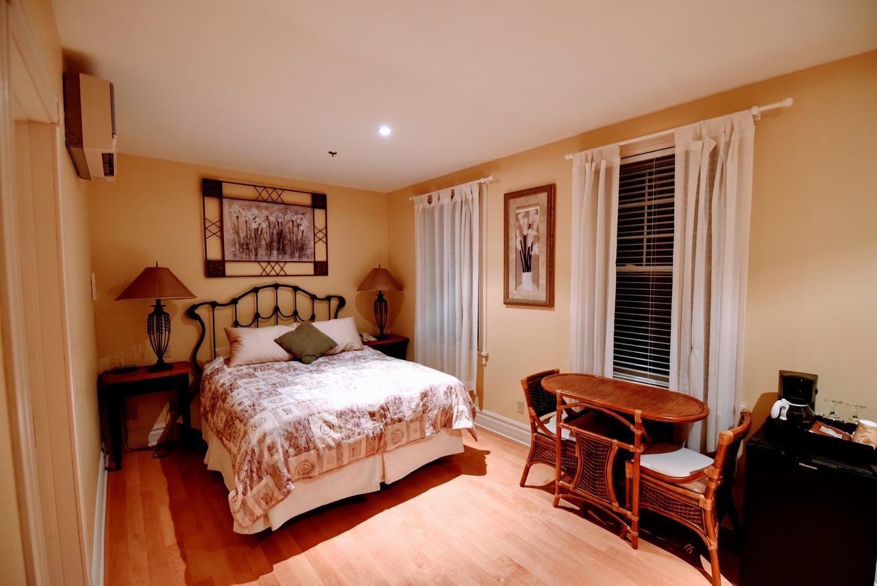 Burleigh Falls Inn Zewnętrze zdjęcie